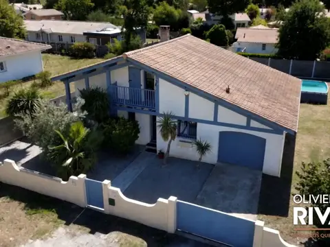 Maison à vendre à Lanton Cassy – Piscine et grande terrasse couverte