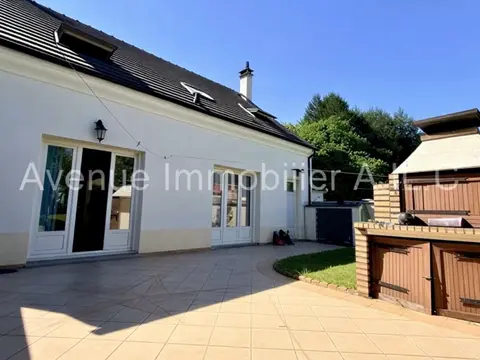 Maison de 2004 130 m².4 chambres. Proche commerces. MEAUX;