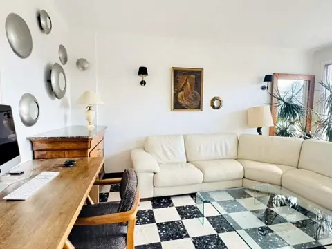 Grand balcon, parking couvert & Ascenseur 