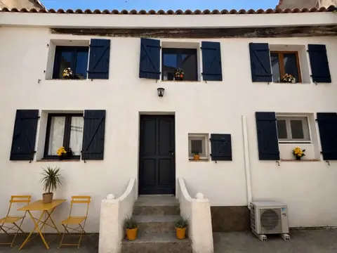 Maison de Caractère avec Jardin