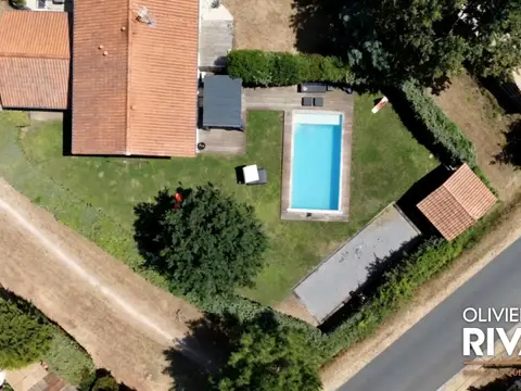 Maison récente à vendre à Lège-Cap-Ferret – piscine, jardin et vie à pied dans le bourg