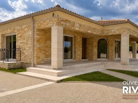 Villa de plain-pied à vendre à Ambarès-et-Lagrave – inspiration provençale et grand terrain clos