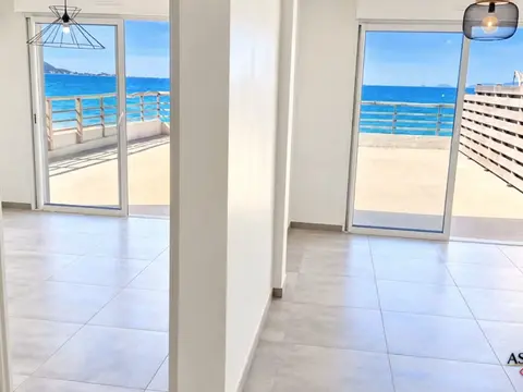 Appartement pied dans l'eau _  Terrasse 100 m² 