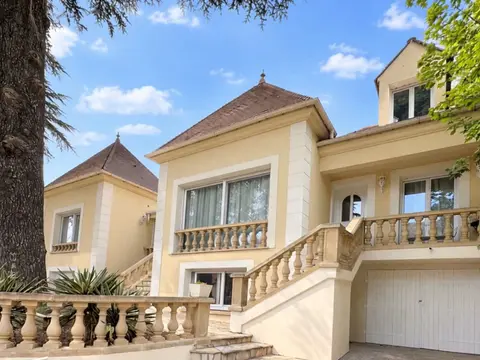 Très belle maison familiale à Melun