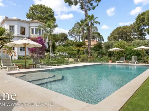 CAP D’ANTIBES – BACON – EXCLUSIVITÉ KRETZ – PROPRIÉTÉ DE CARACTÈRE VUE MER – OPPORTUNITÉ RARE