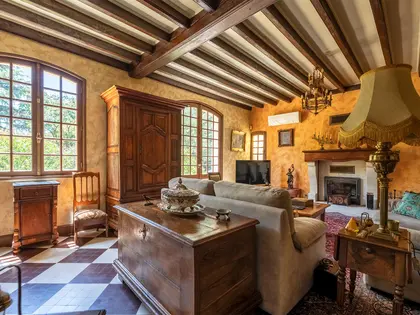 Maison périgourdine de prestige au coeur de Montpon Menesterol (2)