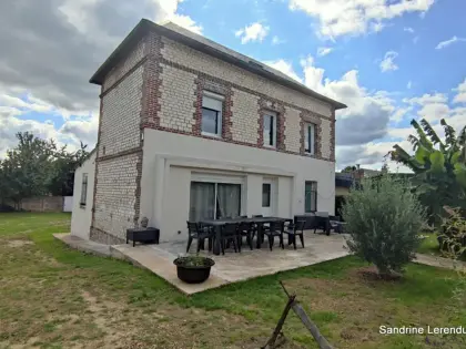 Maison de caractère à Alizay – 144 m² + 25 m² studio indépendant (1)