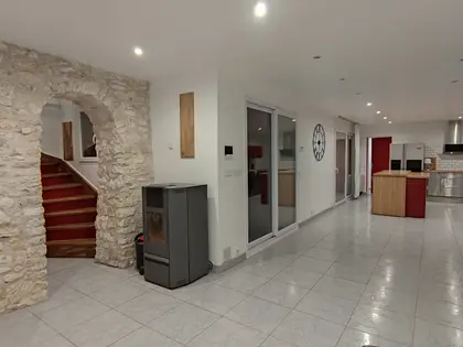 Maison entièrement rénovée  (13)