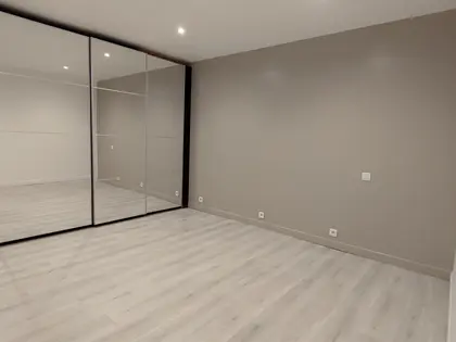 Maison entièrement rénovée  (14)