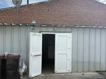 À VENDRE ~ BÂTIMENT COMMERCIAL  (18)