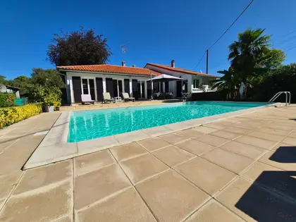 Maison avec piscine  (3)