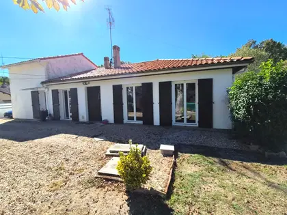 Maison avec piscine  (19)