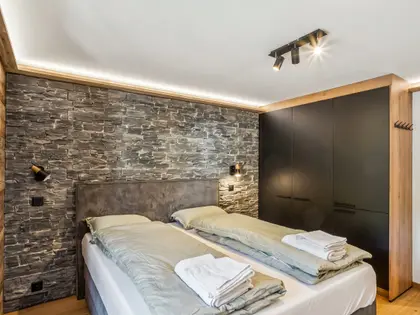 Appartement 2.5 pièces rénové au cœur de Villars (8)