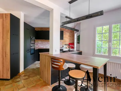 Ecully centre - Villa de caractère de 312m2 au coeur d'un terrain arboré - 6 suites (8)