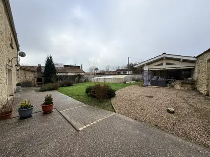 Maison de charme en pierre  (11)