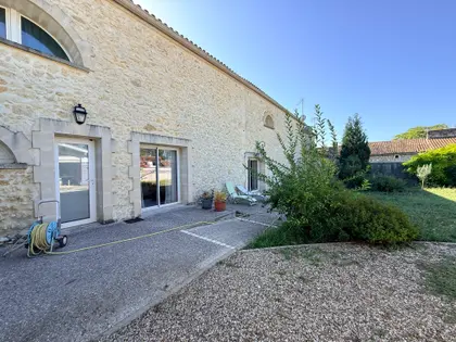 Maison de charme en pierre  (8)