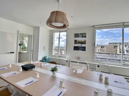 SALLE DE RÉUNION UNE MAISON BLEUE (6)