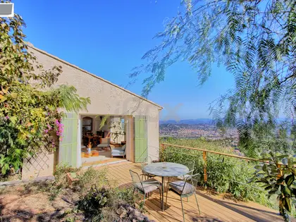 HYERES AU CALME ABSOLU VUE MER MAISON DE 120M2 AVEC TERRASSES ET JARDIN (14)