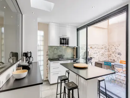 Toulon Haute Ville Magnifique Appartement Avec Terrasse Et 2 Suites Parentales (4)