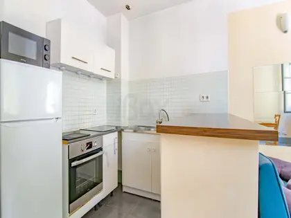 TOULON CENTRE VILLE GRAND TYPE 2 RENOVE ASCENCEUR (6)