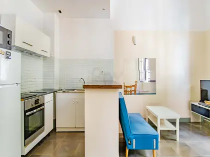TOULON CENTRE VILLE GRAND TYPE 2 RENOVE ASCENCEUR (3)
