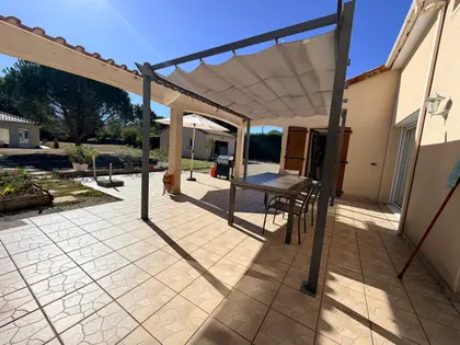 Maison de 16 m2 avec piscine chauffée   (8)