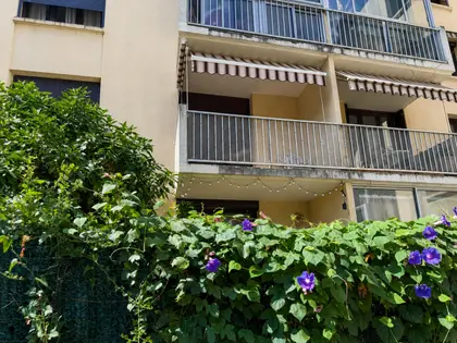 Bel appartement T3 de 65 m2 (11)