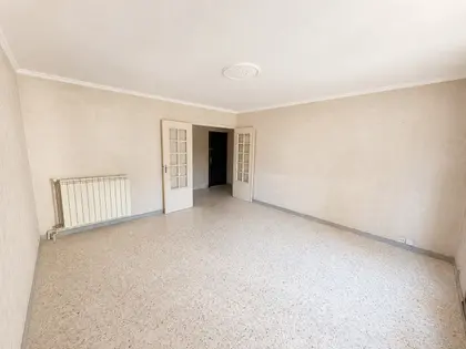 Aux portes de Six Fours les Plages très belle appartement T3 de 65 m2 (2)