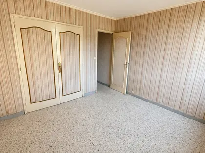 Aux portes de Six Fours les Plages très belle appartement T3 de 65 m2 (10)