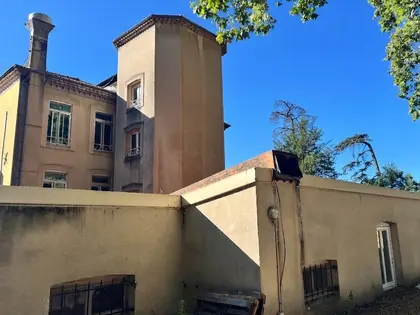 LA MUSARDIÈRE Domaine du Château du Sénateur & sa Châtaigneraie (33)