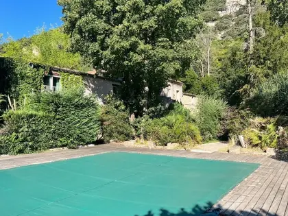 LA MUSARDIÈRE Domaine du Château du Sénateur & sa Châtaigneraie (48)