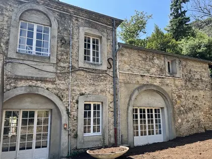 LA MUSARDIÈRE Domaine du Château du Sénateur & sa Châtaigneraie (79)