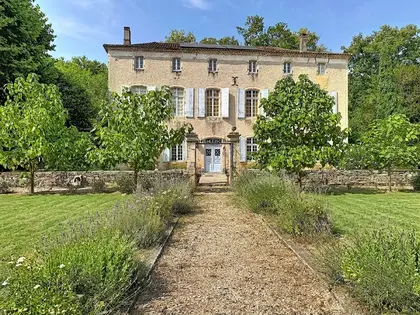 Bastide proche Cahors (16)
