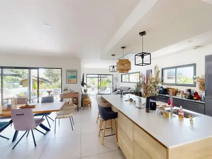 Maison à vendre 4 pièces • 136 m2 (9)