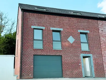 Maison neuve trois façades (2)
