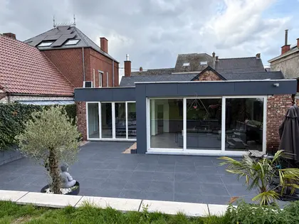Maison de maître entièrement rénovée et lumineuse  (4)
