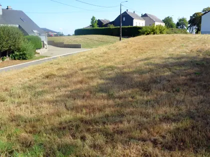 Terrain constructible de 6 ares soit 30 m de façade à la route Pas de contrainte lotissement (8)