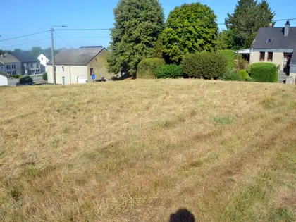 Terrain constructible de 6 ares soit 30 m de façade à la route Pas de contrainte lotissement (9)