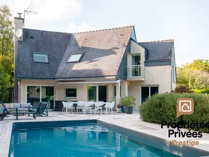 Maison d'architecte avec piscine  (2)