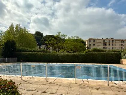 Très beau studio (9)