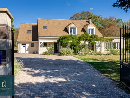 GRANDE MAISON EN BORDURE DE FORET (3)