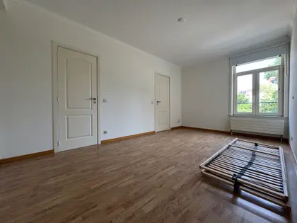Spacieux appartement avec terrasse (1)