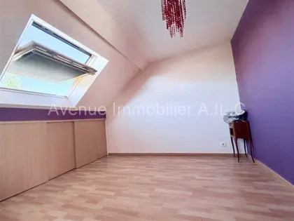 Maison de 2004 130 m².4 chambres. Proche commerces. MEAUX; (9)