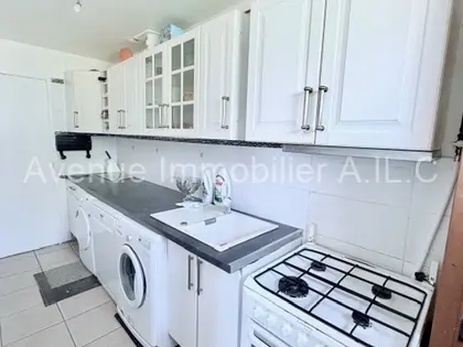 Maison de 2004 130 m².4 chambres. Proche commerces. MEAUX; (4)