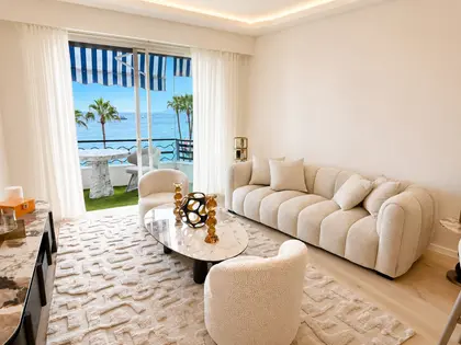 Magnifique 3 pièces sur la Croisette à Cannes vue mer  (15)