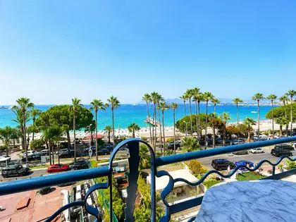 Magnifique 3 pièces sur la Croisette à Cannes vue mer  (10)