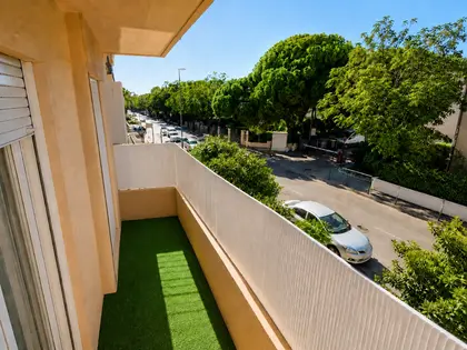 Studio avec coin nuit, balcon et cave (4)