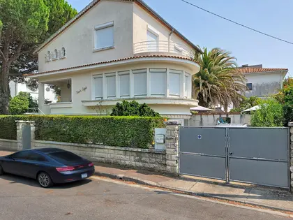 Maison de caractère 250m2 avec piscine (20)