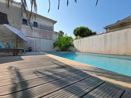 Maison de caractère 250m2 avec piscine (23)