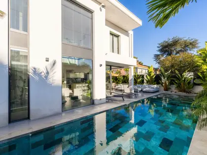 Toulon, Cap Brun - Villa contemporaine proche de la mer (3)